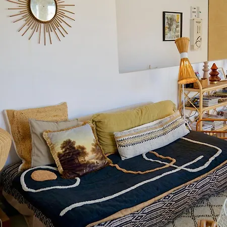 Nid Douillet Sur Roof Apartment